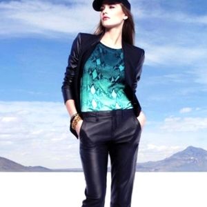 Equipment Riley Silk Tee XS - Green Ombre Snake Python Print